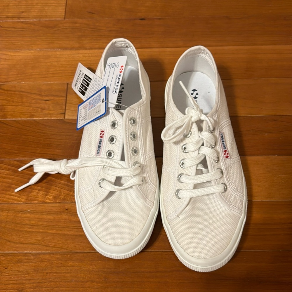 SUPERGA 2750-Cotu Classic Sneakers in White, Women's 7